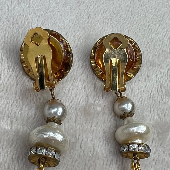 Rhinestone Pearl Drop Dangle Statement Earrings Filigree Gold Sparkle Clip On - Picture 6 of 7